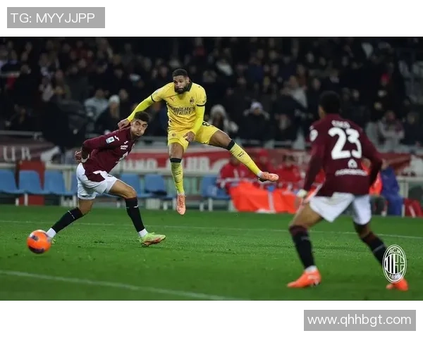 英超激战AC米兰强势3-0击败那不勒斯全场精彩瞬间回顾