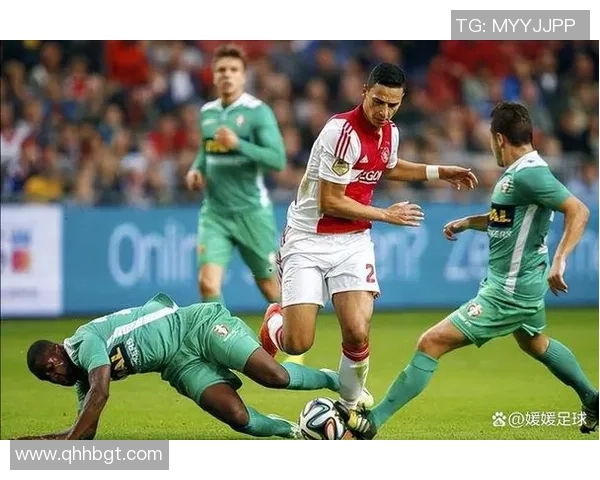 中超精彩对决拜仁与波尔图战成平局逆转瞬间点燃全场激情