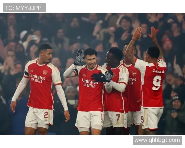 欧冠历史冷门阿森纳大胜曼联6比2乌龙球瞬间点燃全场激情